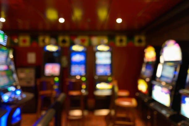 Microgaming bonus round feature showing free spins and multiplier activation